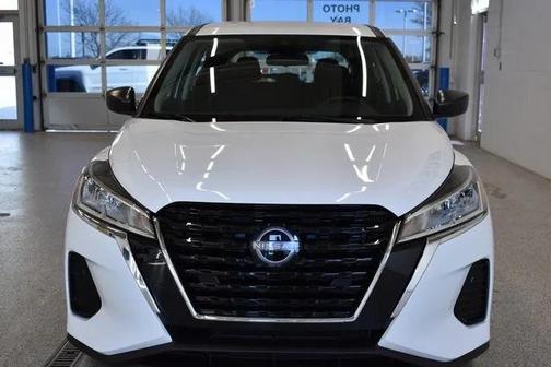 2022 Nissan Kicks S