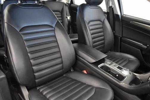 2019 Ford Fusion Hybrid SEL