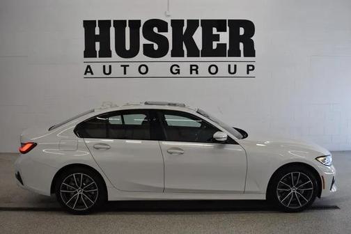 2022 BMW 330 xDrive