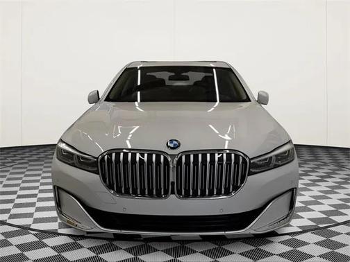 2022 BMW 750 i xDrive