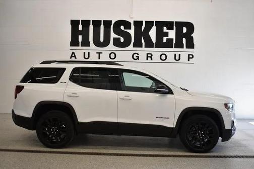 2022 GMC Acadia AWD SLE