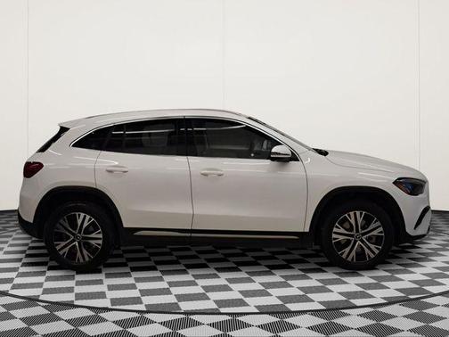 Polar White 2026 Mercedes-Benz GLA 250 4MATIC