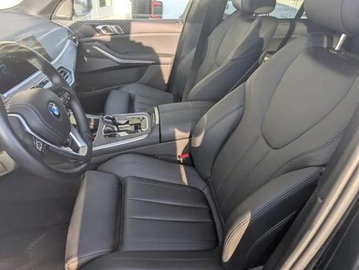 2022 BMW X5 PHEV xDrive45e