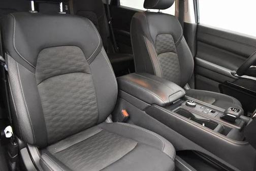 2024 Nissan Pathfinder S 4WD