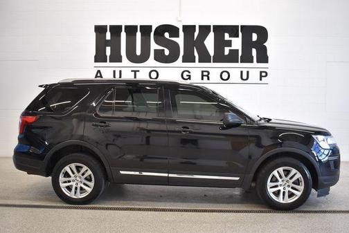 Shadow Black 2018 Ford Explorer XLT