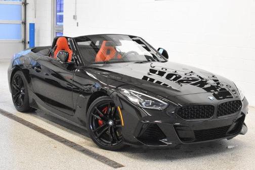 Black Sapphire Metallic 2022 BMW Z4 M40i