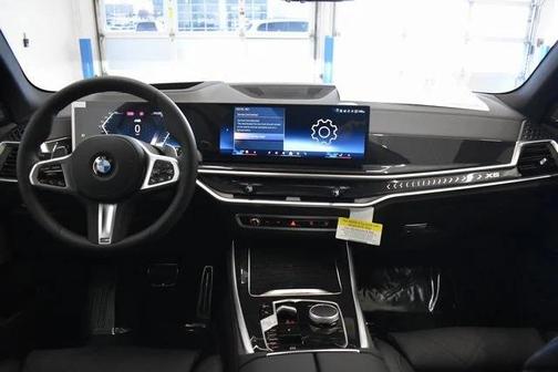 Black Sapphire Metallic 2026 BMW X5 xDrive40i