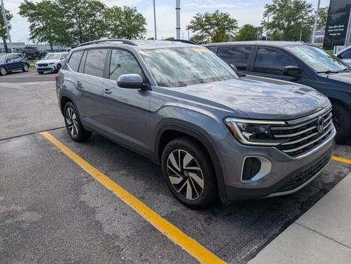 2024 Volkswagen Atlas 2.0T SE w/Technology 4MOTION