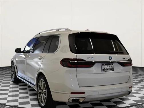 2026 BMW X7 xDrive40i