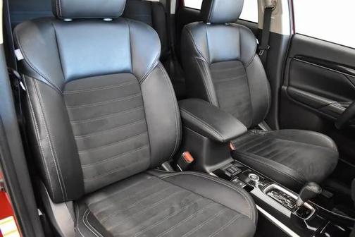 2019 Mitsubishi Outlander SE