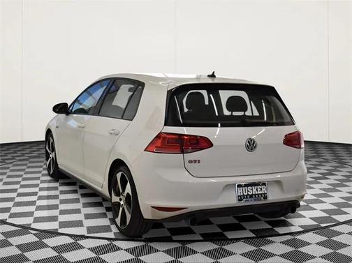 2015 Volkswagen Golf GTI 2.0T Autobahn w/Performance Package 4-Door