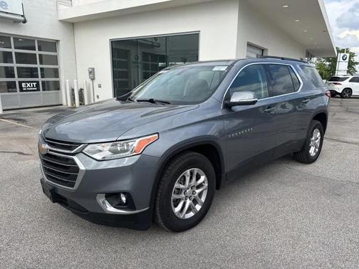 2021 Chevrolet Traverse LT Cloth