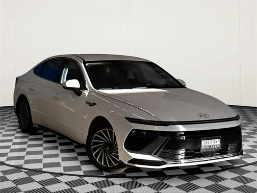 2025 Hyundai SONATA Hybrid SE