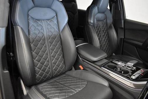 2024 Audi SQ7 4.0T Premium Plus