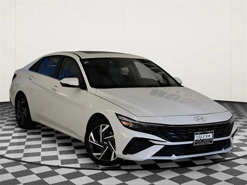 2025 Hyundai ELANTRA HEV Limited