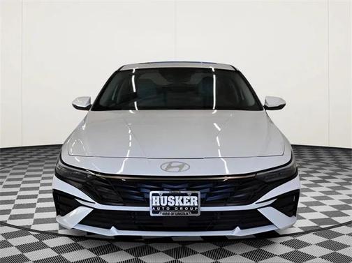 2025 Hyundai ELANTRA HEV Limited