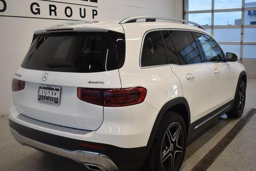 Polar White 2026 Mercedes-Benz GLB 250 4MATIC