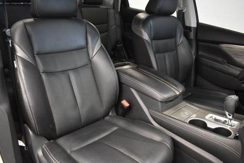 Pearl White 2017 Nissan Murano Platinum