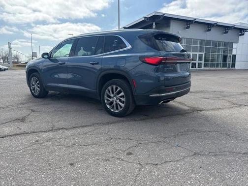 2025 Buick Enclave Preferred FWD