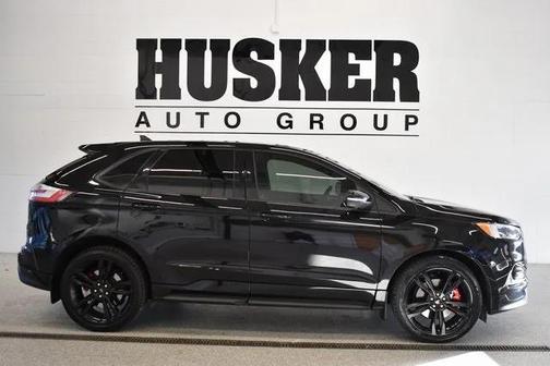 2021 Ford Edge ST