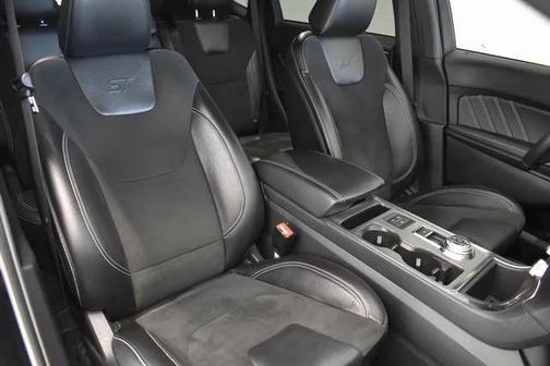 2021 Ford Edge ST