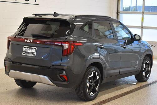 Gravity Gray 2025 Kia Seltos S