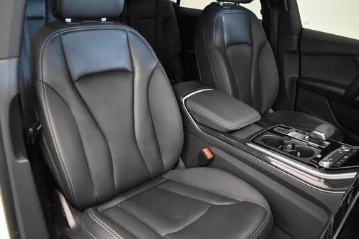 2019 Audi Q8 3.0T Premium