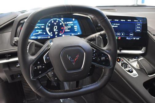 Arctic White 2023 Chevrolet Corvette Stingray w/2LT