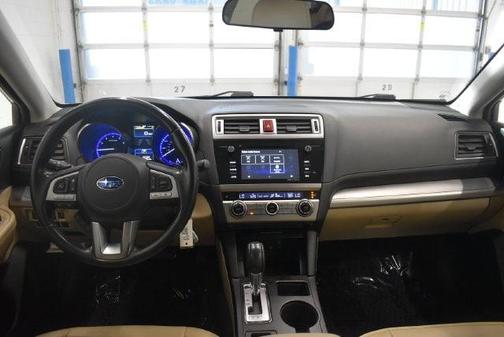 Crystal White Pearl 2016 Subaru Outback 2.5i Premium