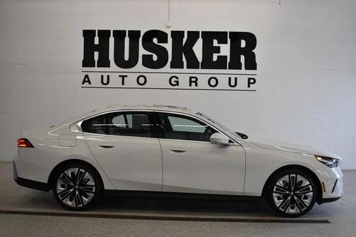 2026 BMW 530 i xDrive