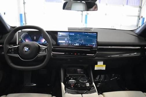 2026 BMW 530 i xDrive