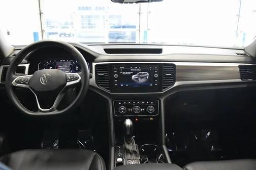 2022 Volkswagen Atlas 2.0T SEL