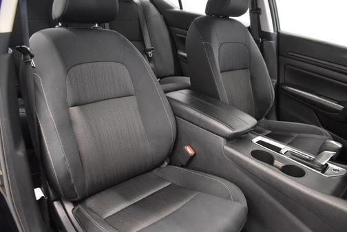 Super Black 2025 Nissan Altima SV FWD