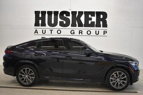 2022 BMW X6 xDrive40i