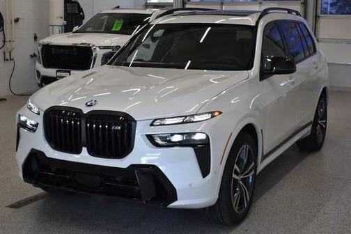 2026 BMW X7 M60i