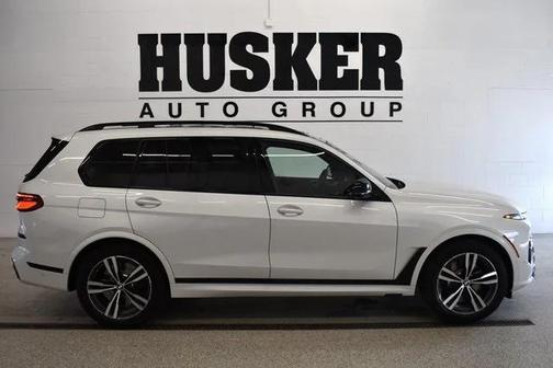 2026 BMW X7 M60i