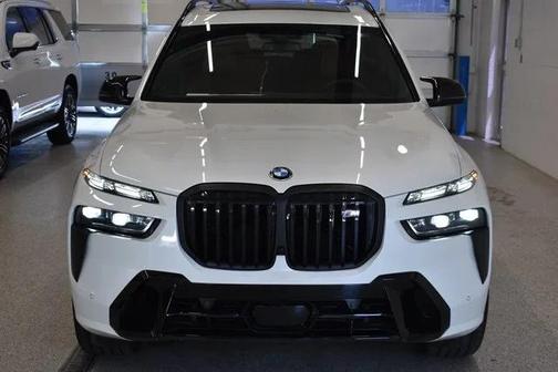 2026 BMW X7 M60i
