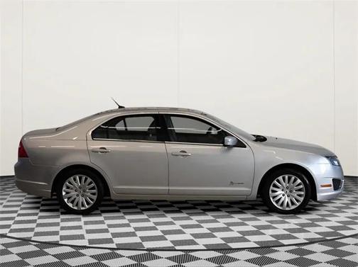 2011 Ford Fusion Hybrid Base