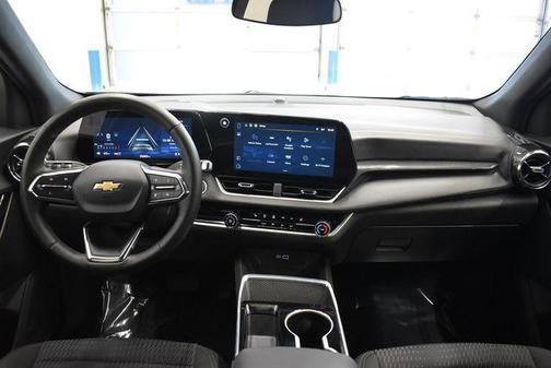 Sterling Gray Metallic 2025 Chevrolet Equinox 1LT