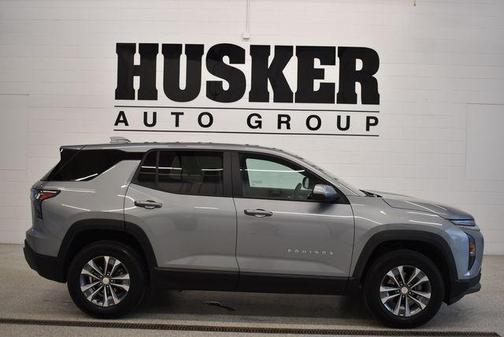 Sterling Gray Metallic 2025 Chevrolet Equinox 1LT