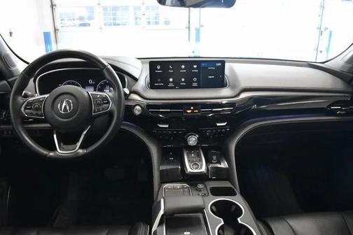 2023 Acura MDX Advance Package