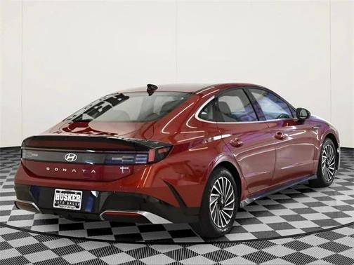 2024 Hyundai SONATA Hybrid SE