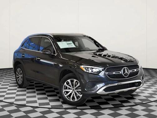 2026 Mercedes-Benz GLC 300 4MATIC