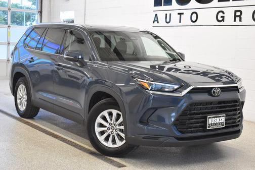 Cloud 2025 Toyota Grand Highlander XLE