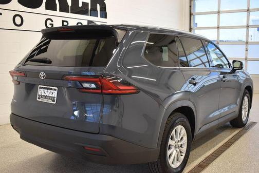 Cloud 2025 Toyota Grand Highlander XLE