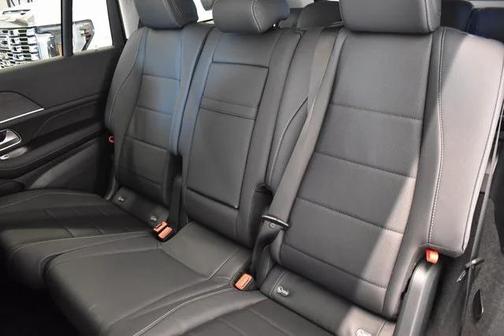 2026 Mercedes-Benz GLS 450 4MATIC