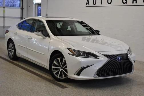 2021 Lexus ES 300h Base
