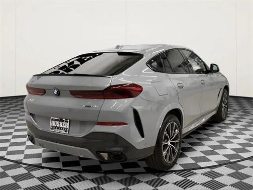2026 BMW X6 xDrive40i