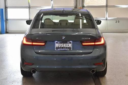 2021 BMW 330e Base