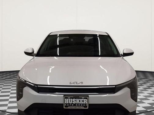 Snow White Pearl 2025 Kia K4 LXS